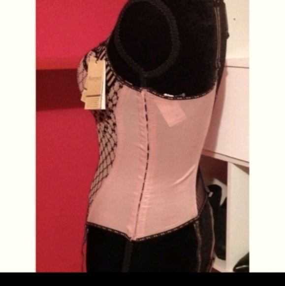 Plunge Balcony Corset padded - Picture 2 of 3